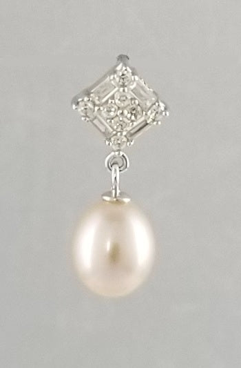 Sterling Silver Freshwater Pearls Pendant With CZ