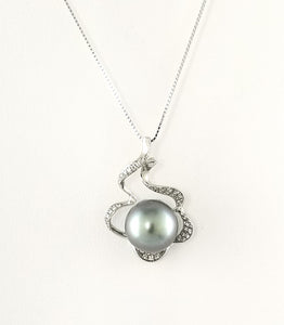 Tahitian Pearls Sterling Silver Necklace with CZ